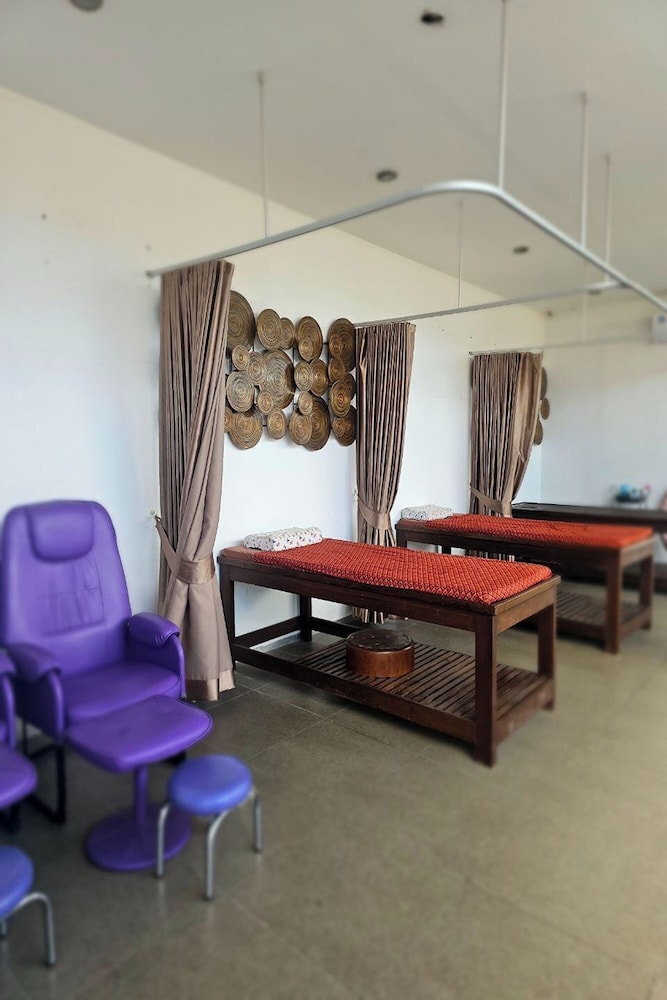 One World One Home Naiharn Hotel by ZUZU 36/50