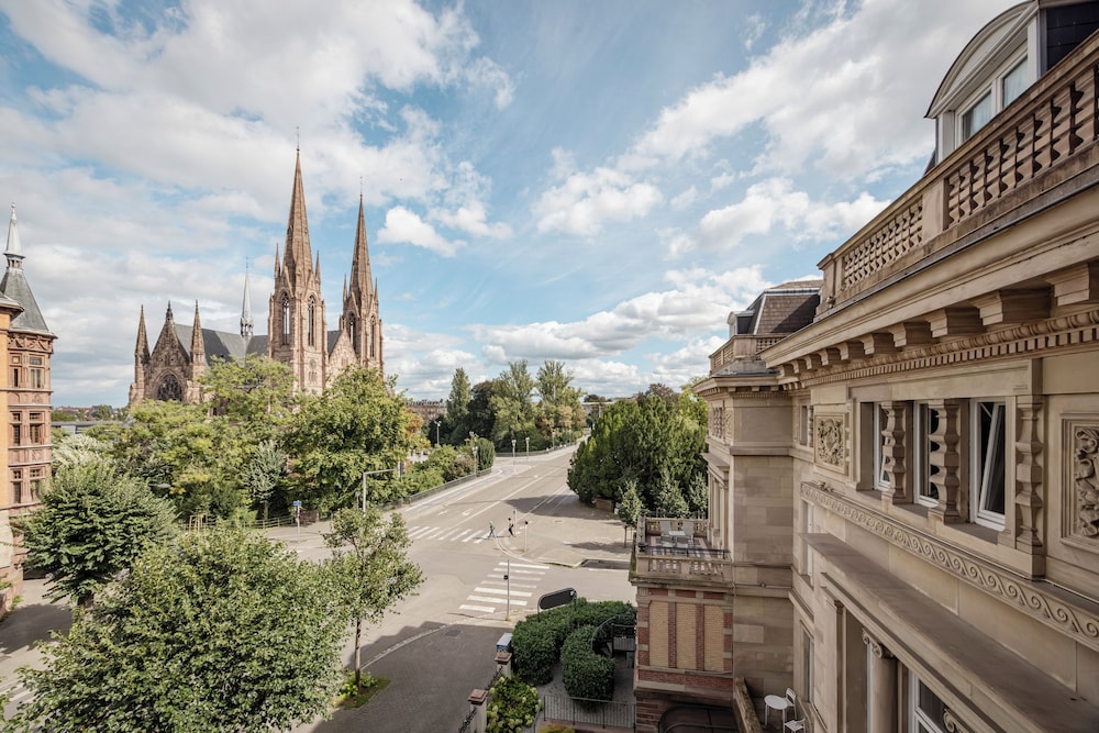 Hotel Regent Contades 38/44