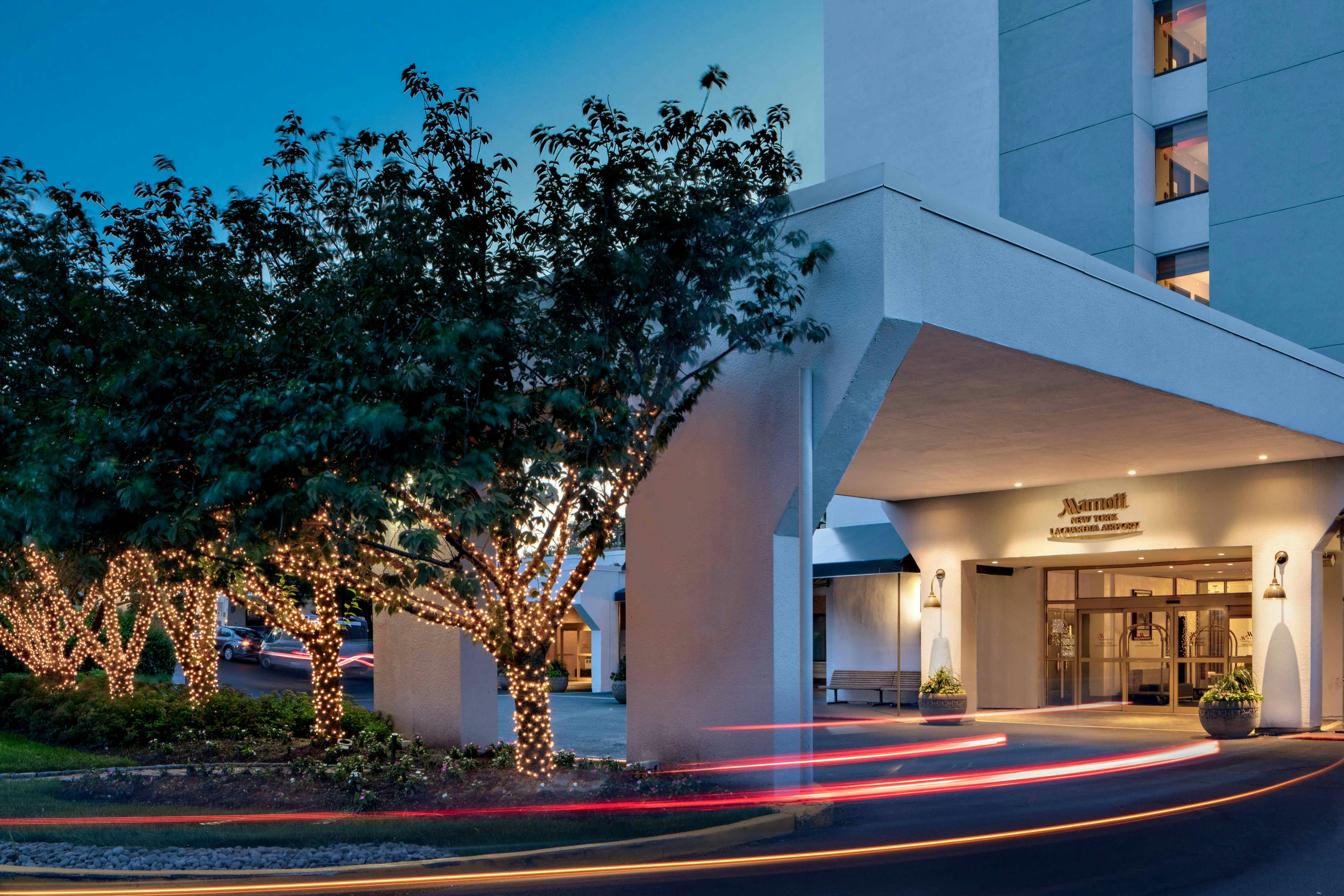 MARRIOTT NEW YORK LAGUARDIA AIRPORT in NEW YORK - NY