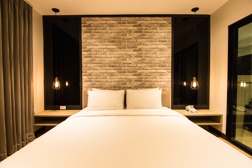 168 Studio Hotel Ubon Ratchathani 26/48