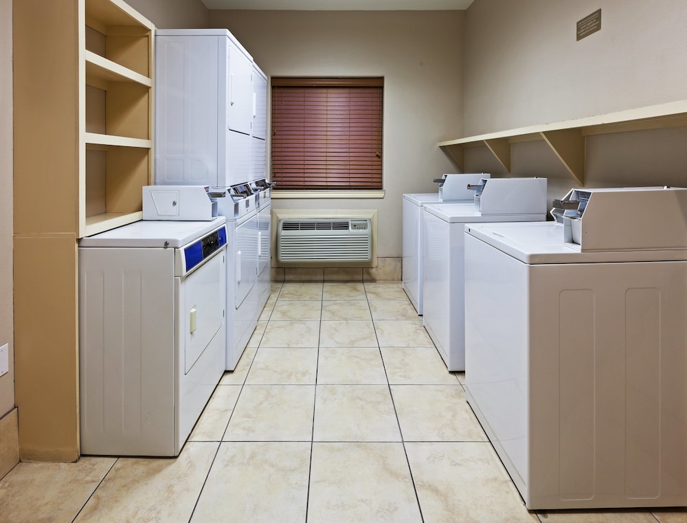 Candlewood Suites Hotel Texas City 43/53