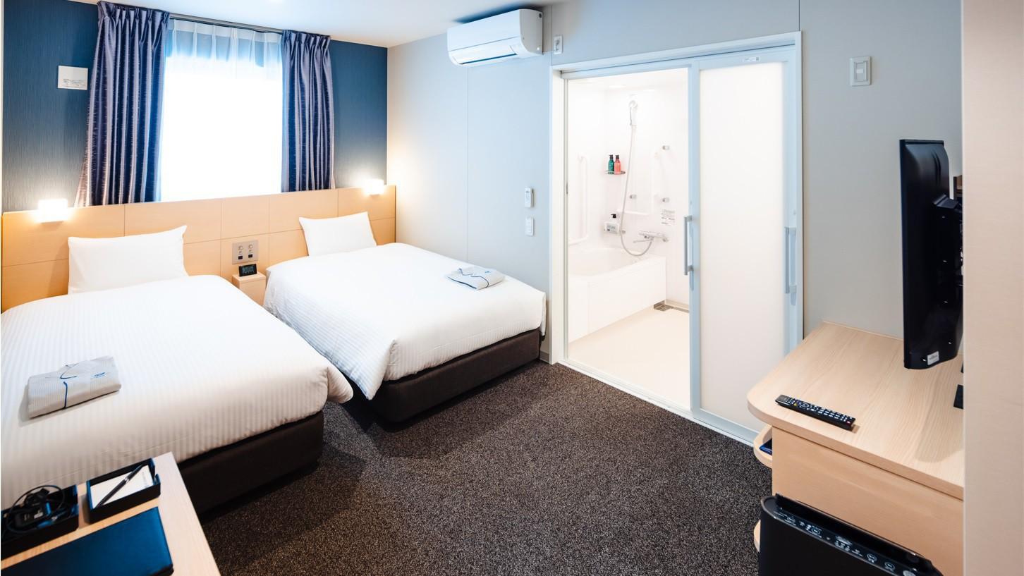 Universal, 2 Rooms