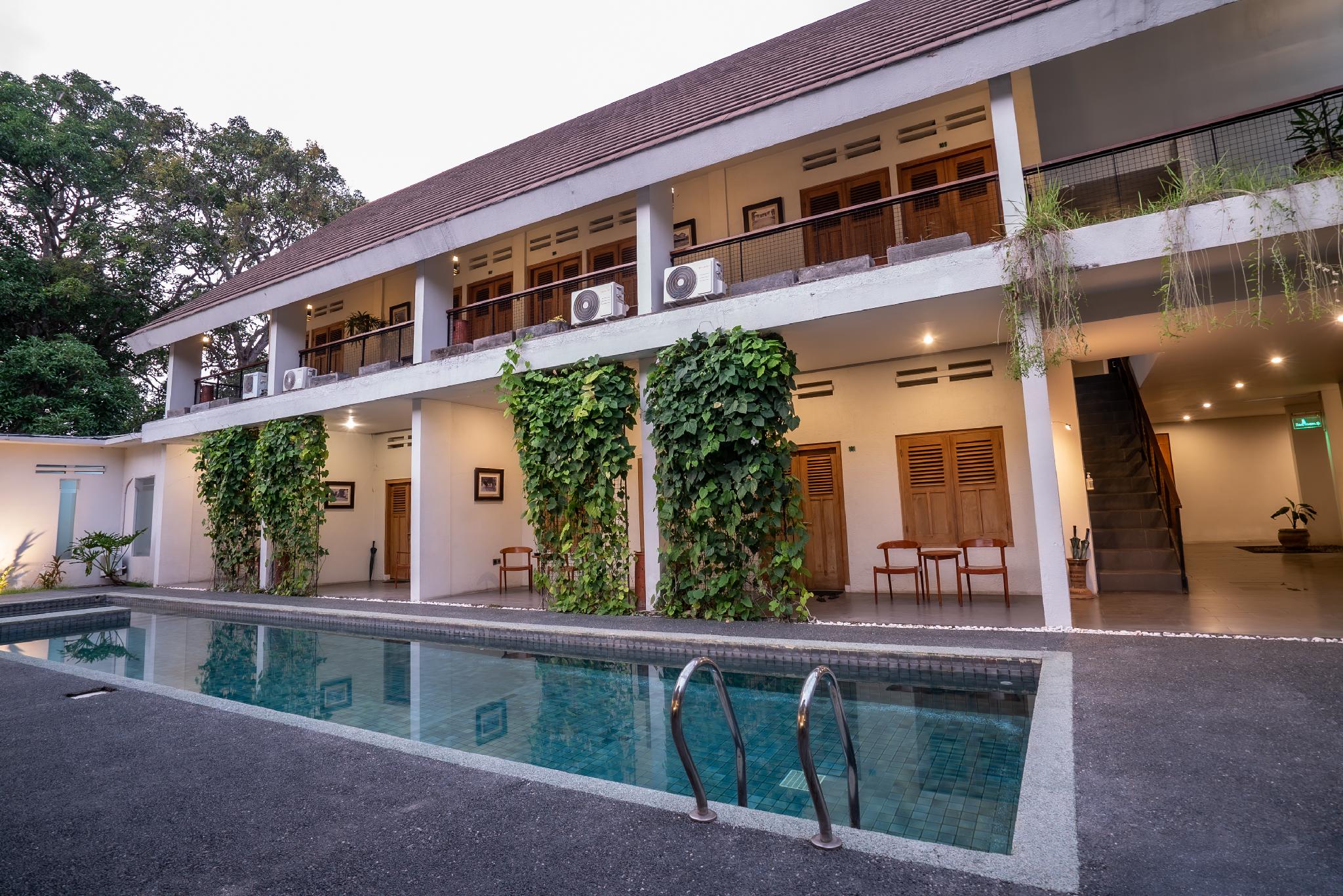 Hotel Blambangan 3/46