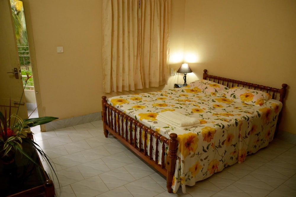 IDEAL AYURVEDIC RESORT AND NEW IDEAL PANCHAKARMA CENTRE 21/50