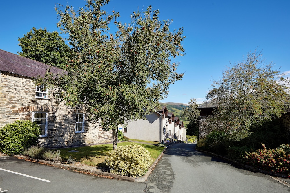 Macdonald Resorts Plas Talgarth 65/71