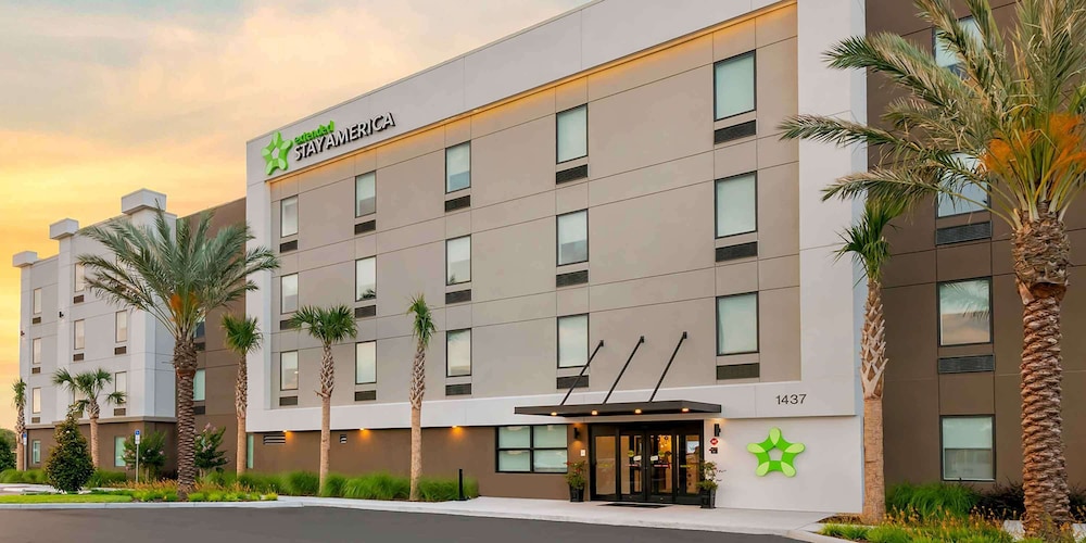 Extended Stay America Premier Suites Orlando Sanford 4/57