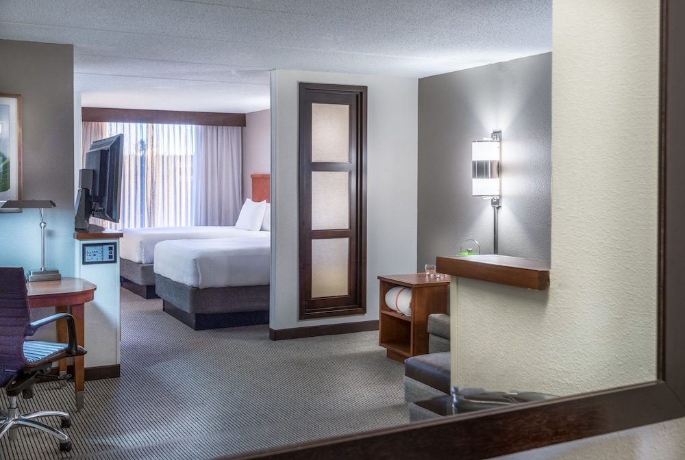 Hyatt Place Columbia/Harbison 8/50