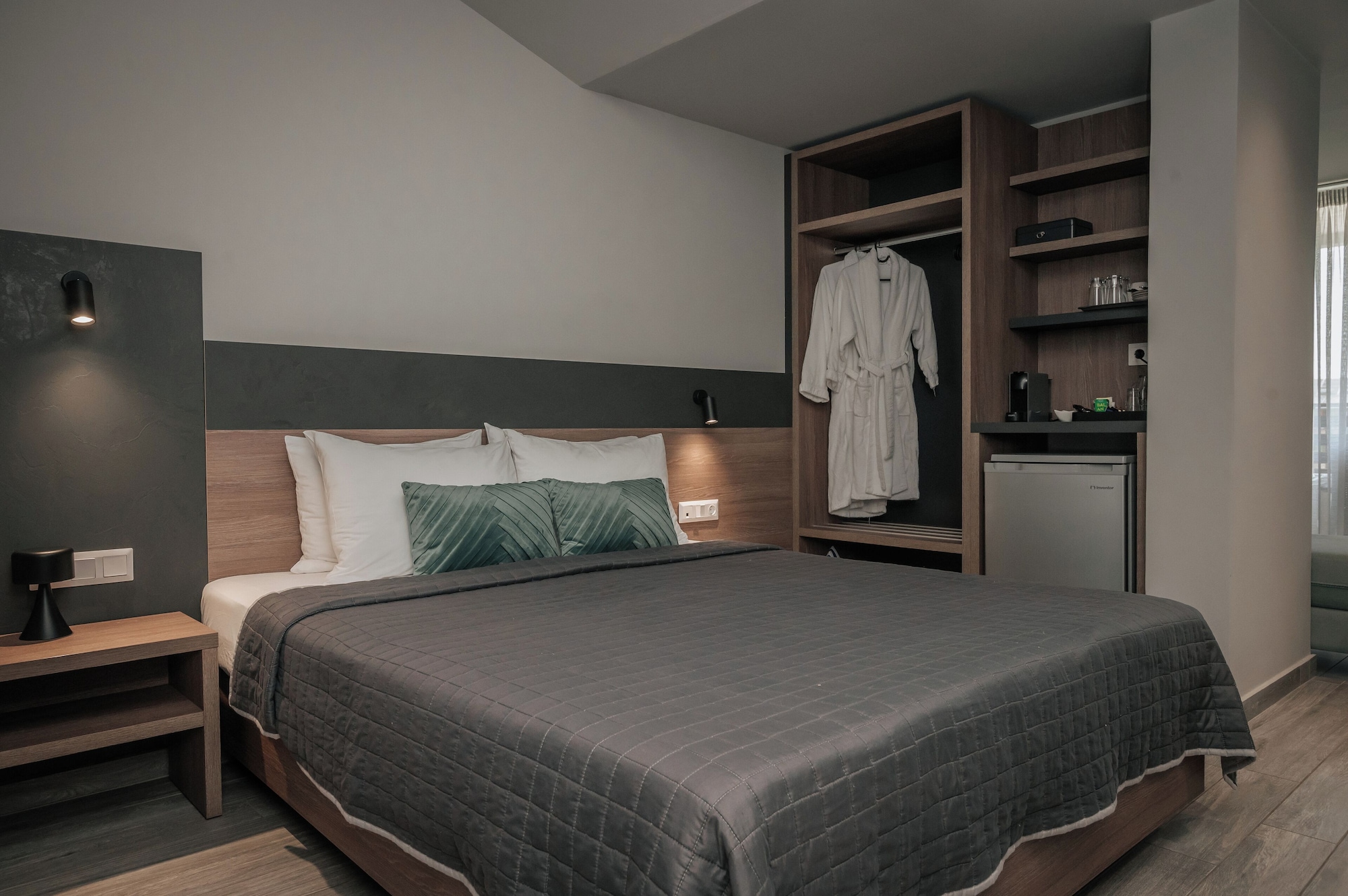 غرفة ديلوكس بسرير كوين مع أريكة، Elizabeth Queen Luxury Rooms 4/10