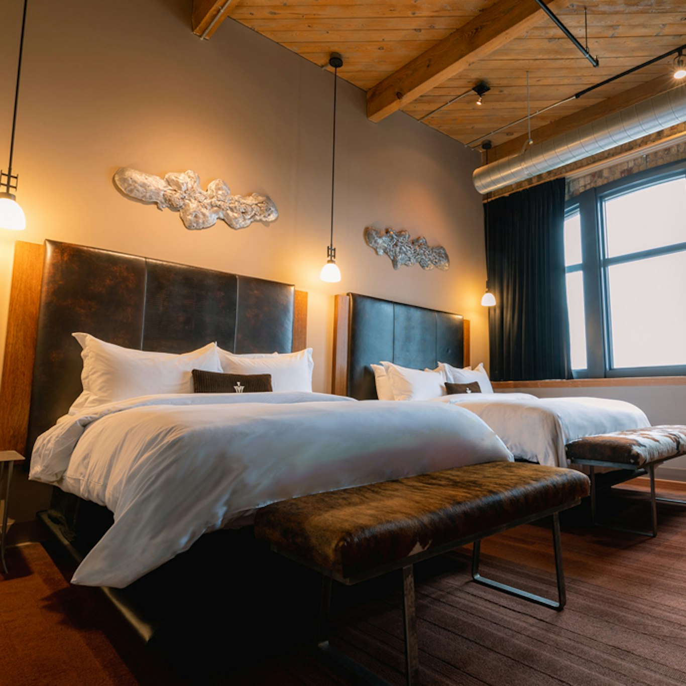 Custom, Deluxe, 2 Queen Beds