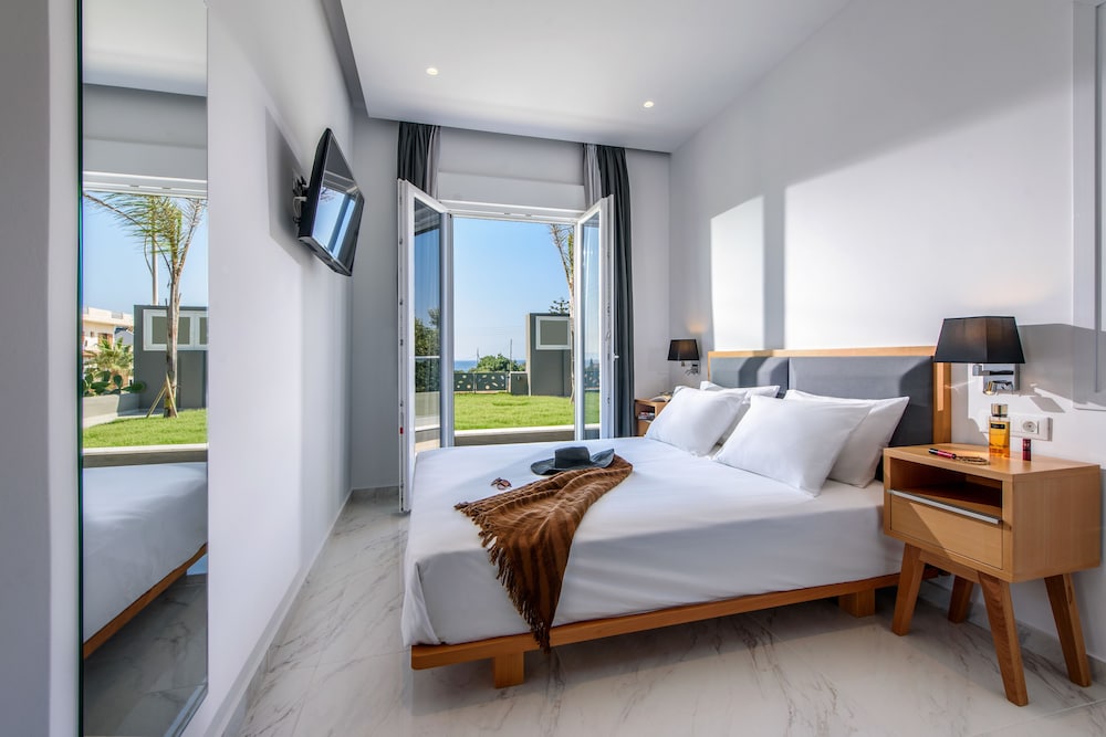 Elysian Suites 10/61