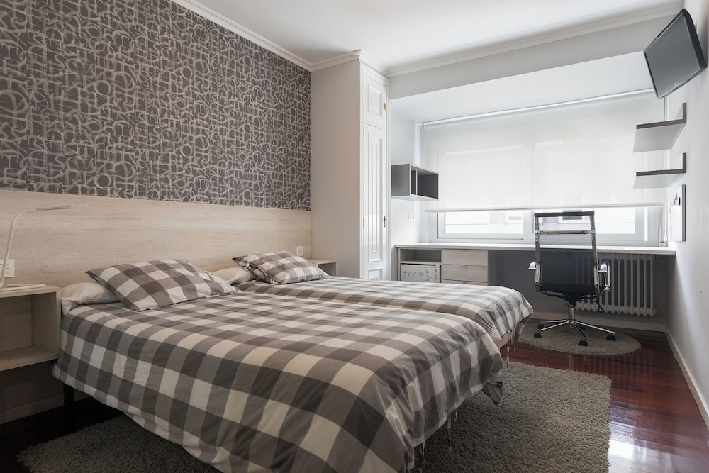 Pension Residencia F&F 24/45