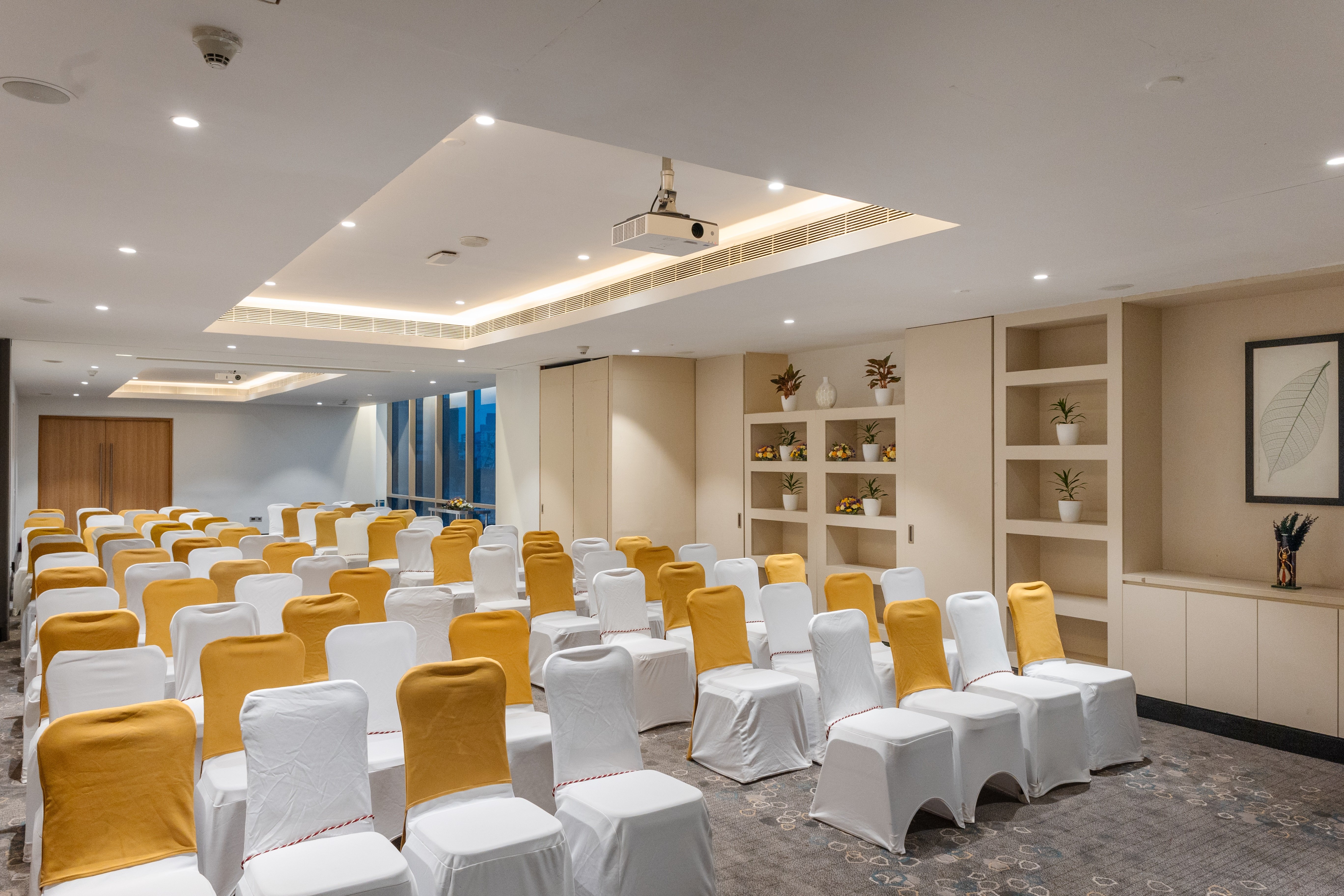 HOLIDAY INN CHENNAI OMR IT EXPRESSWAY 68/76