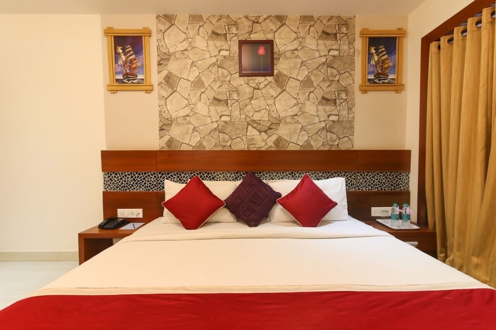 Icon Suites By Bhagini 24/50