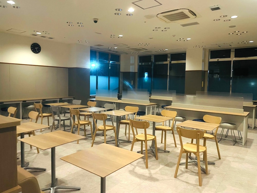 Toyoko Inn Kanazawa Kenrokuen Korinbo 60/69