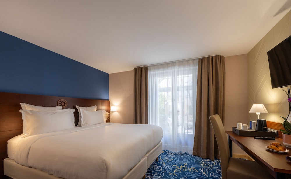 SUPERIOR, DOUBLE BED