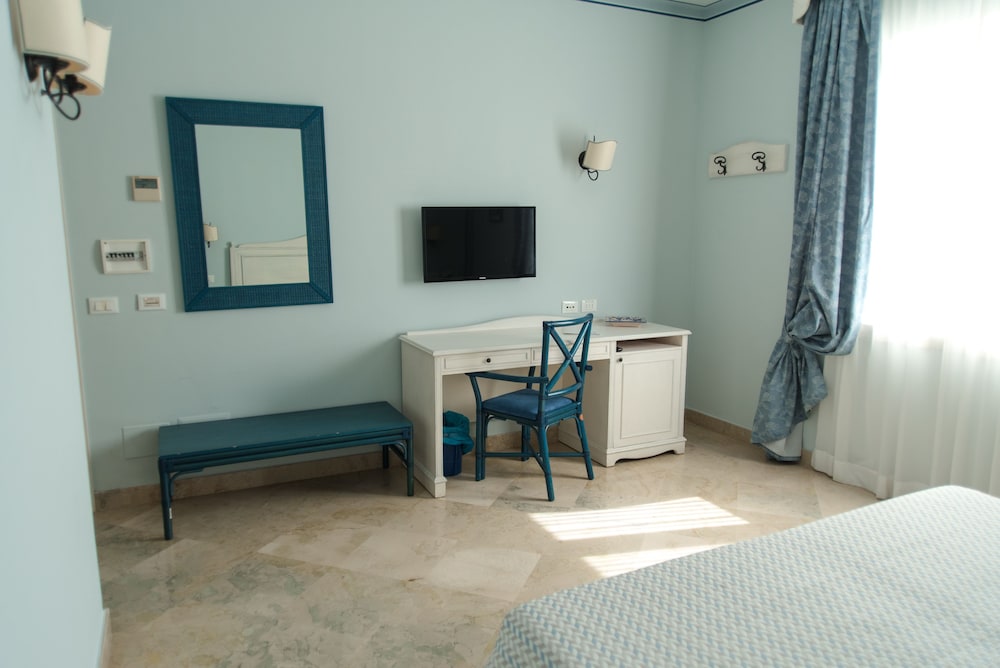 RELAIS ANTICHE SALINE 33/59
