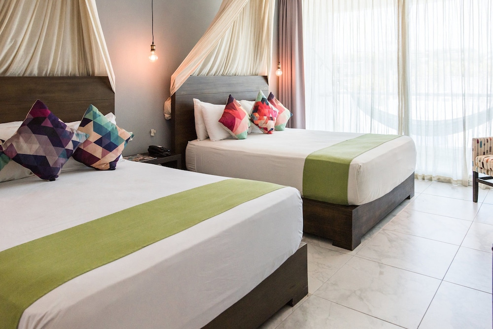 Soho Playa Hotel 13/64