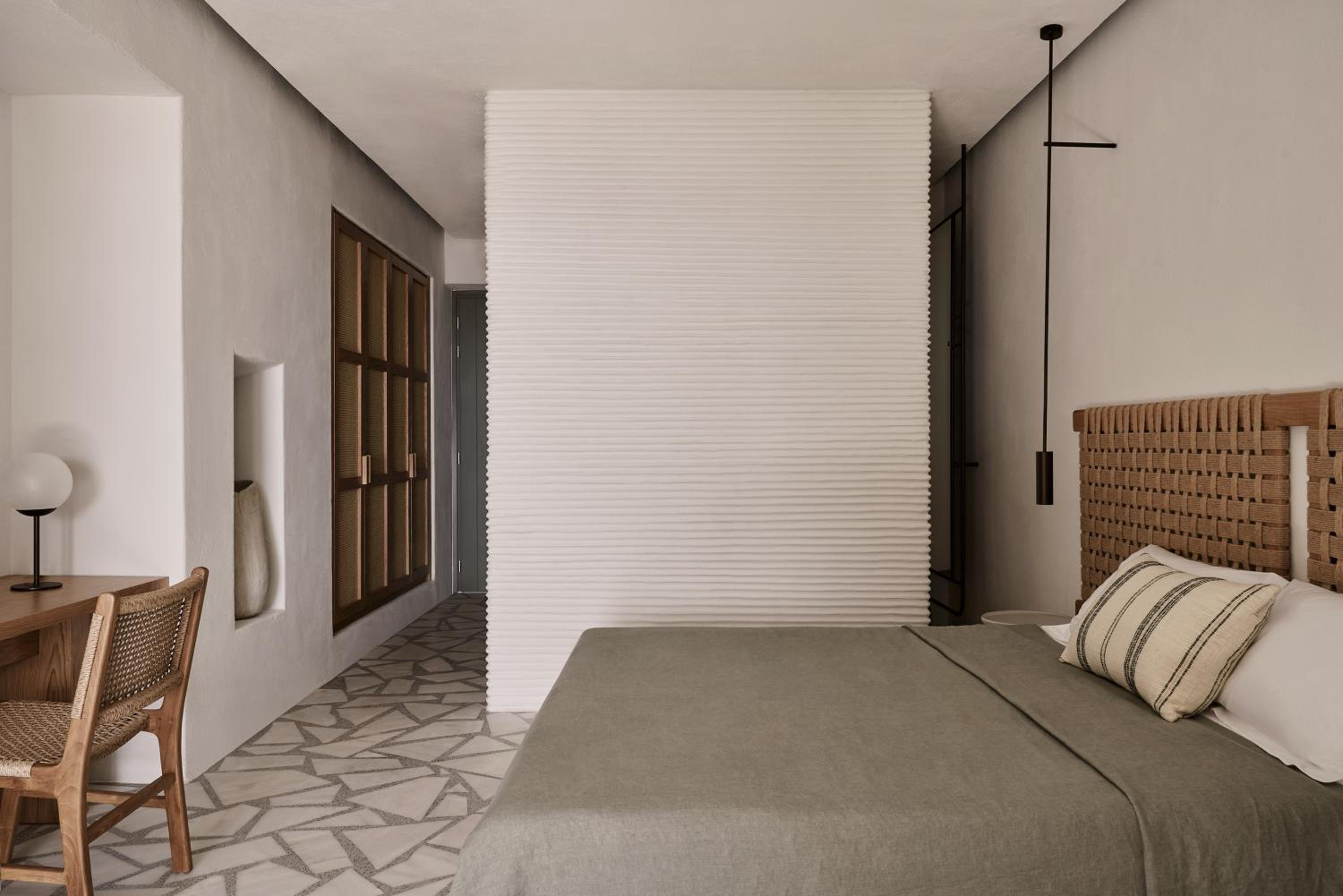 Junior Suite, Pool View