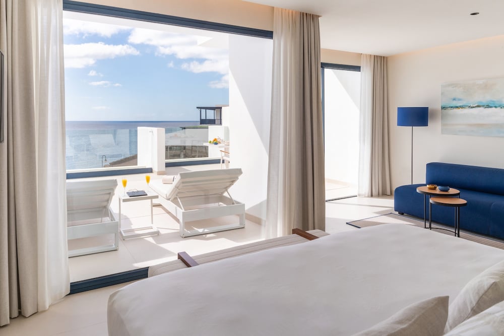 Royal Marina Suites Boutique Hotel 12/50