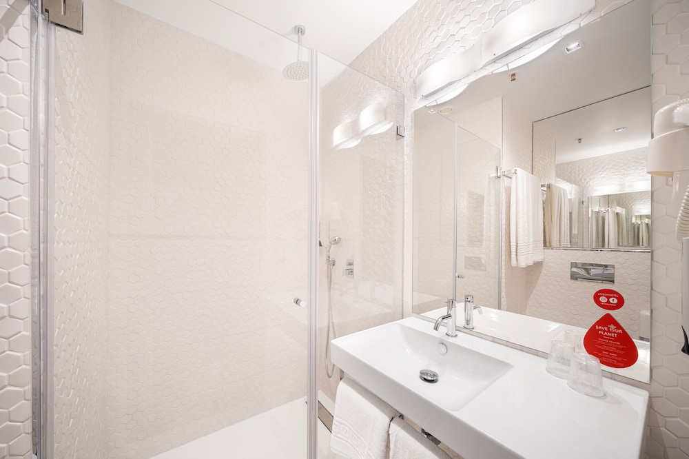 Moov Hotel Oeiras 32/32