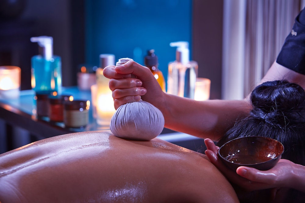 Alexander House And Utopia Spa 38/85