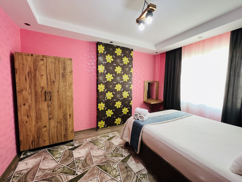 Aria Plus Ev Otel 24/50