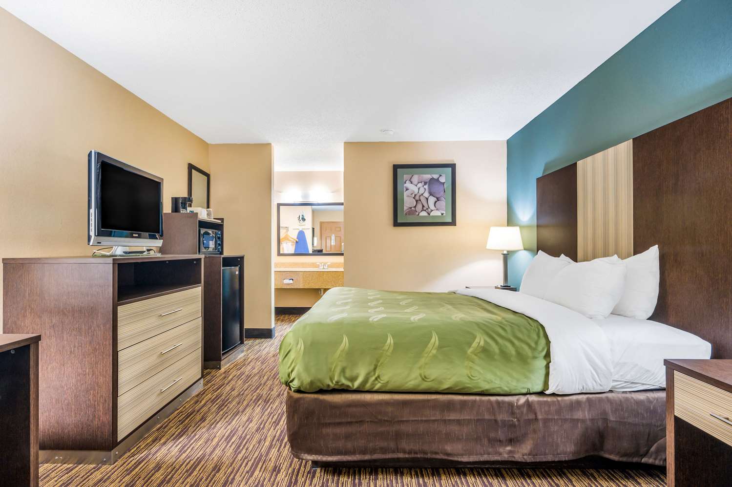 Quality Inn Cullman I-65 Exit 310 5/30
