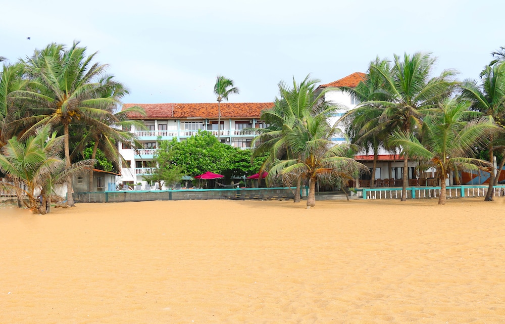 Zen Rooms Negombo Beach 55/61