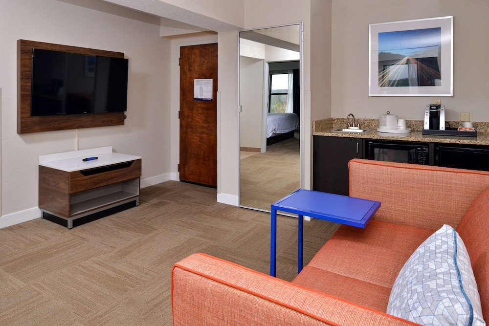 Hampton Inn Henderson 35/38