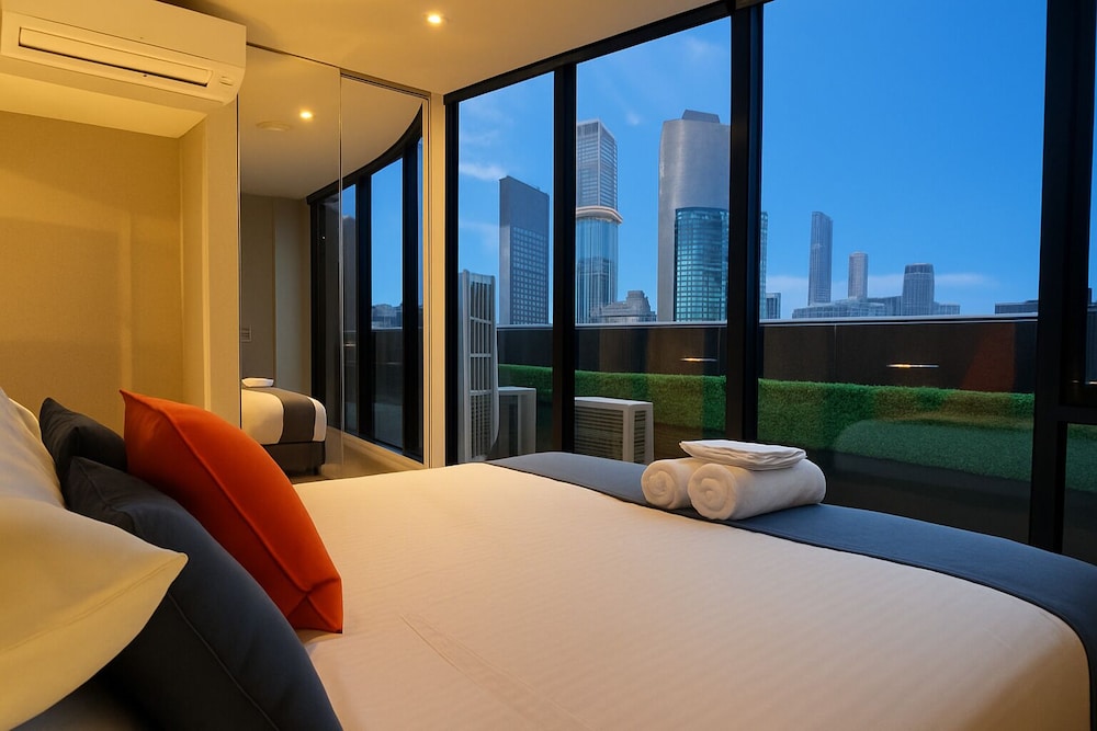 2 BEDROOMS, SIGNATURE, PENTHOUSE