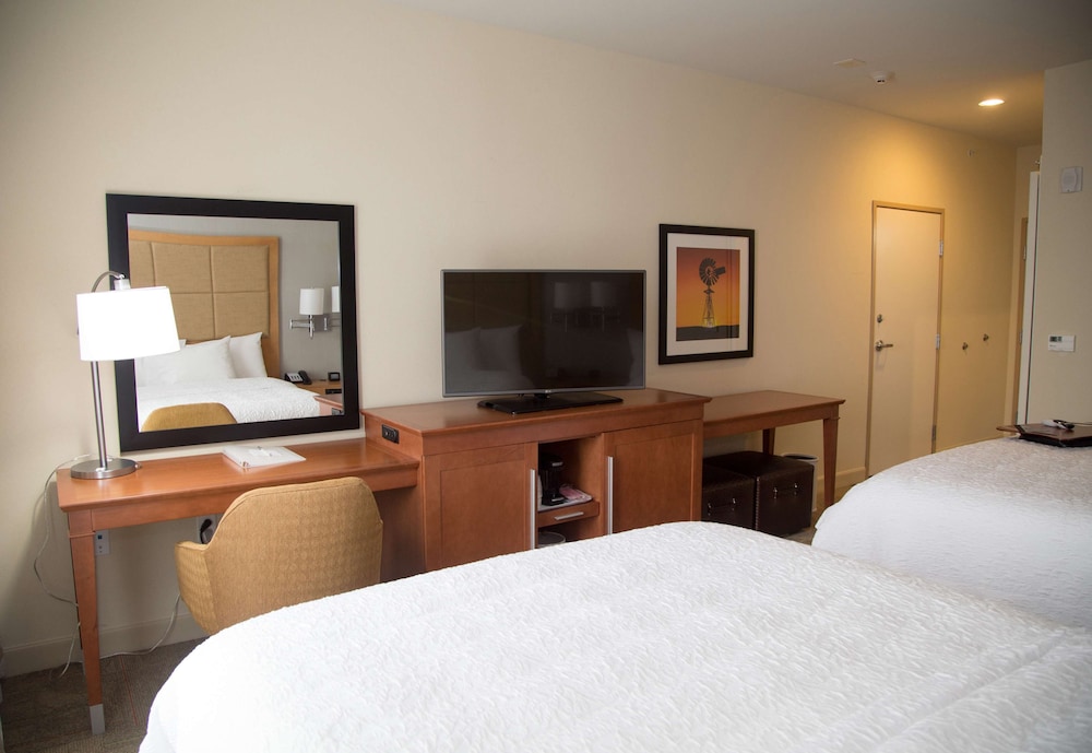 Hampton Inn And Suites Mckinney 15/55