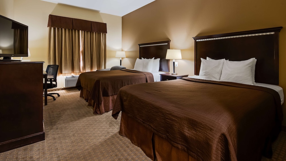 Standard, 2 Queen Beds