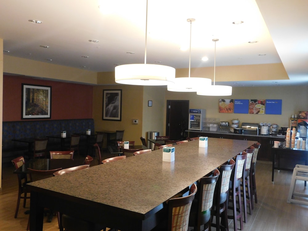 restaurant-cafeteria
