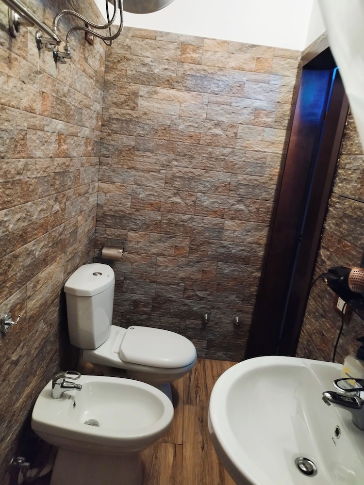 Hotel Guva Mangalem 60/61