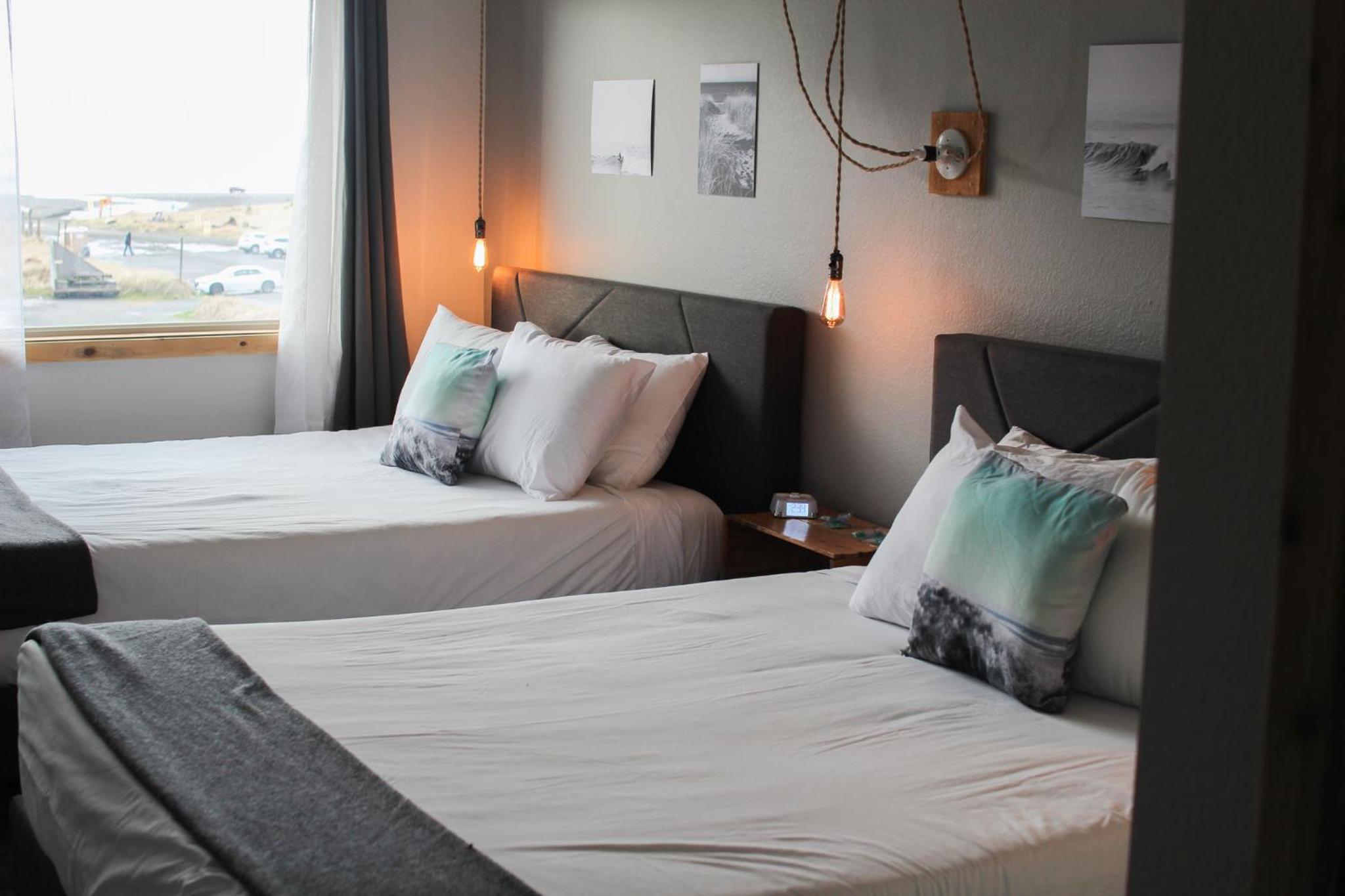 Room, 2 Queen Beds