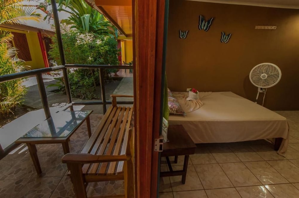 Cabinas El Icaco Tortuguero - Hostel 58/76