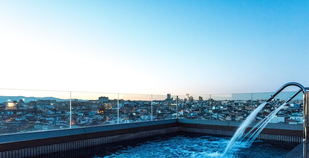 SmartRental Collection Gran Via Centric II 51/57