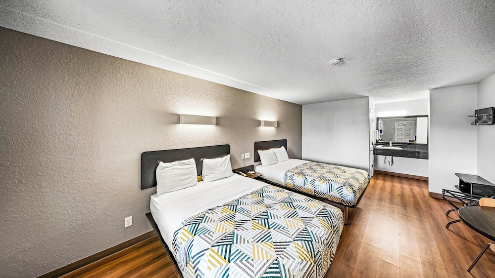 Motel6 Moultrie, GA 28/62