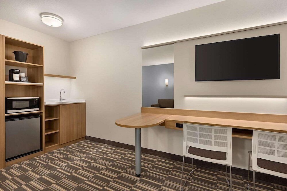 Microtel Inn Suites By Wyndham Gambrills 45/50