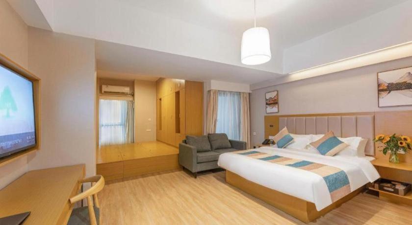 VX Wuxi Xinwu District Administrative Center Wanda Plaza Hotel 35/61