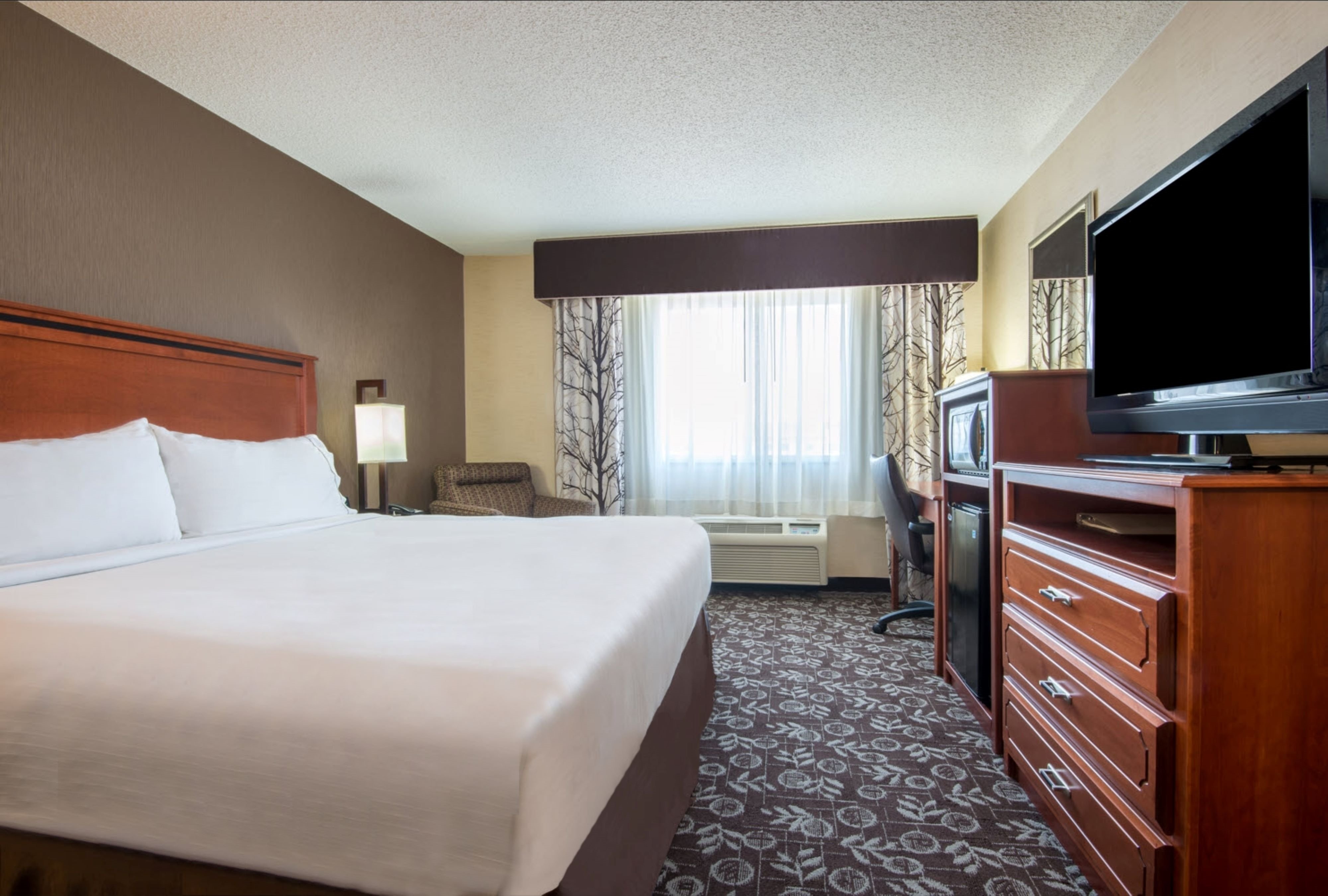 Holiday Inn Express Casper I 25 9/30