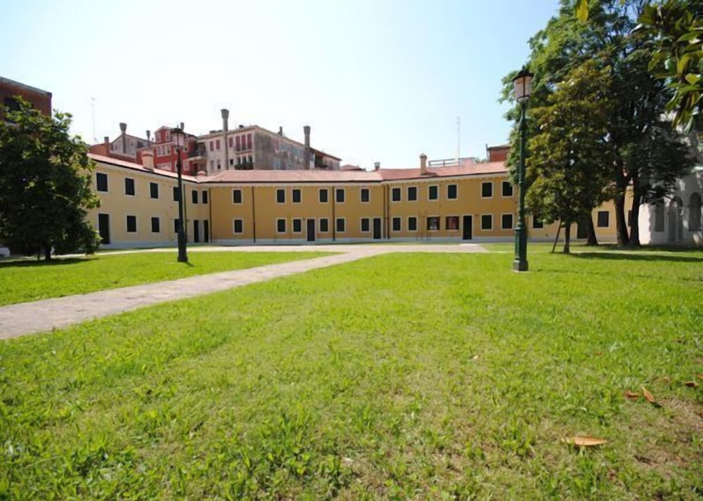 Alberghiera Venezia 24/28