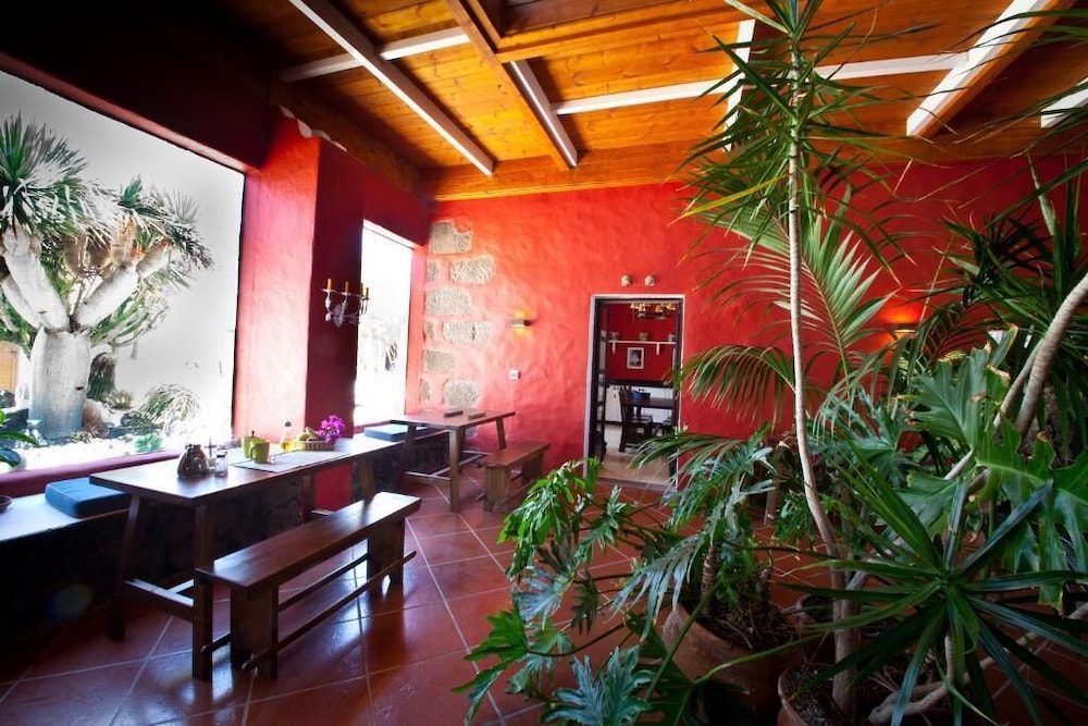 Casa De Hilario 7/71