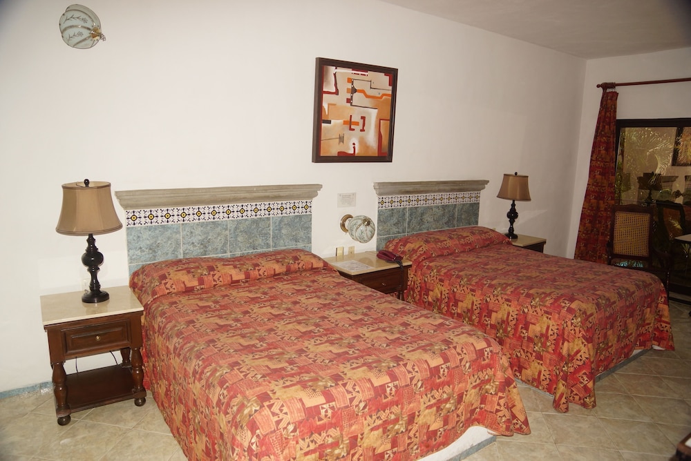 Doralba Inn Merida Ex Dolores Alba Merida 17/67