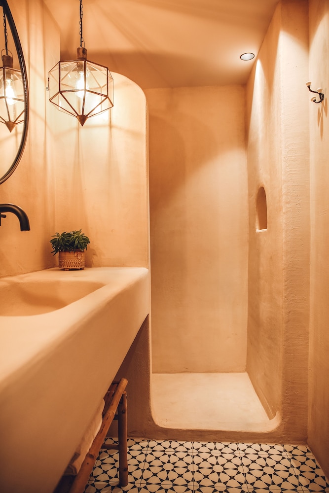 NOMAD HOTEL XABIA PORT 28/50