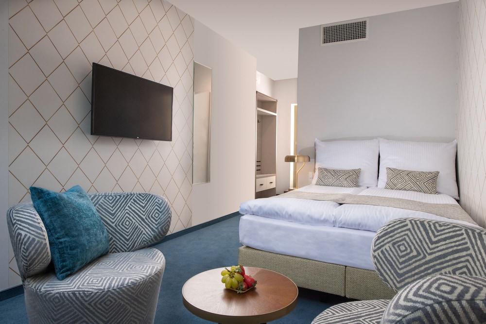Xerion Hotel 28/50