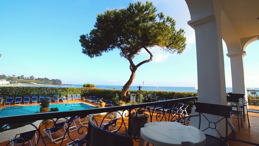 Grand Hotel Ischia Lido 19/30