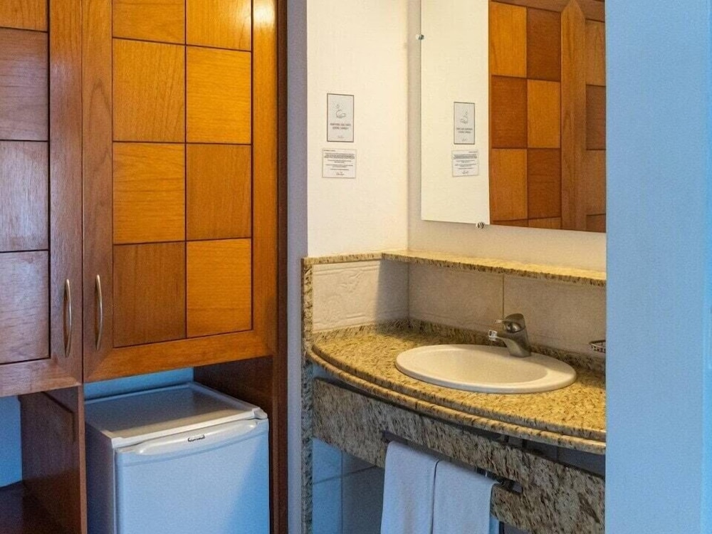 Tibau Lagoa Hotel 75/79