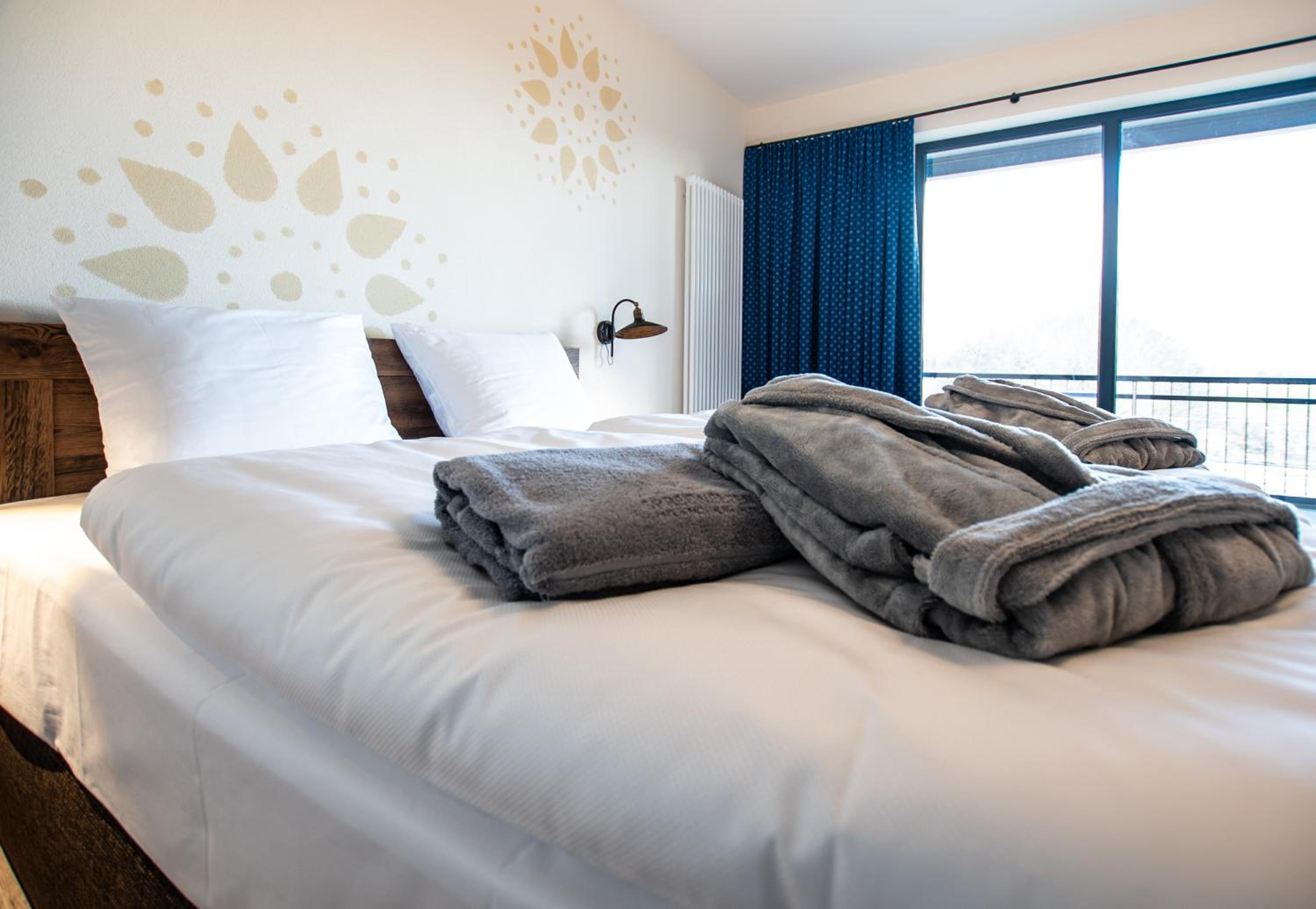 Room, Double Bed, Balcony or Terrace