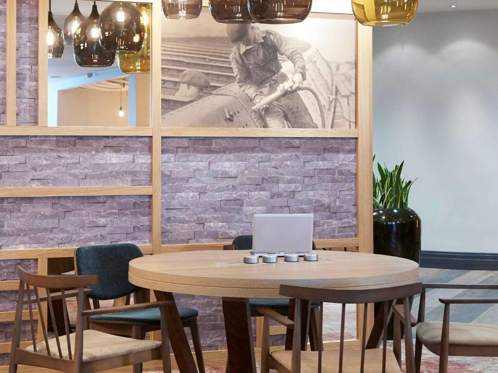 The Luxury Central Cardiff Signature Hotel By Belvilla 38/48